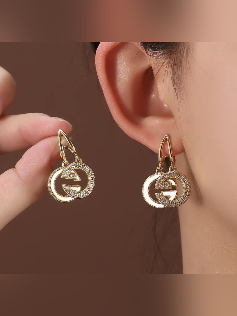 End Style Designer-Inspired Fashion Letter G Earrings for Women Gold Tone Vintag